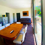 kitchen/dining area